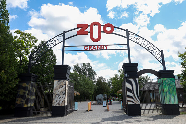 Granby Zoo union members give themselves a ten-day strike mandate