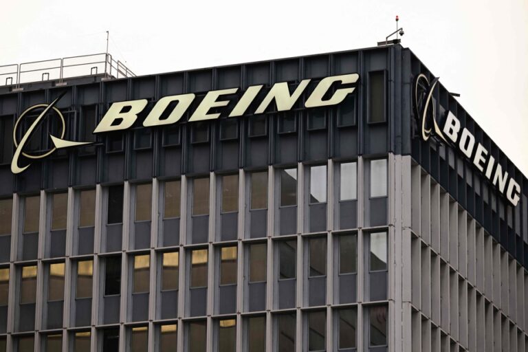 737 MAX plane crashes | Boeing settles with US government to avoid trial