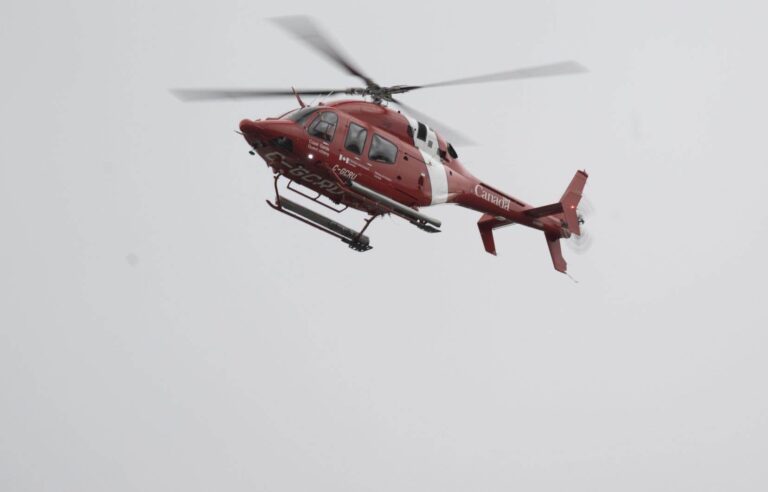 A new oil slick has appeared at the Pointe-aux-Trembles Marina, reports the Canadian Coast Guard