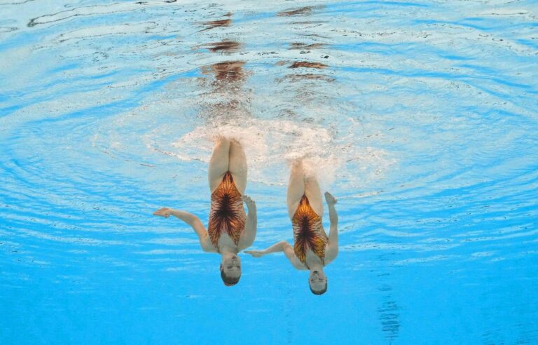 Audrey Lamothe and Jacqueline Simoneau, an artistic swimming duo under the sign of mentoring