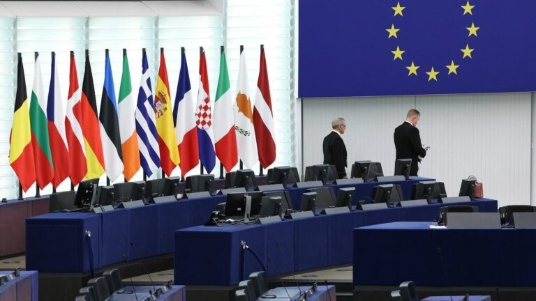 Between continuity and renewal, the European Parliament returns to Strasbourg