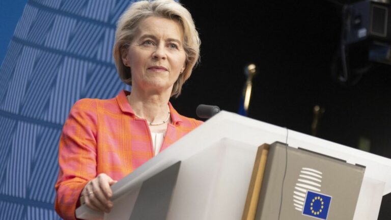 Between the Greens and the far right, Ursula von der Leyen on a tightrope to keep the presidency of the Commission