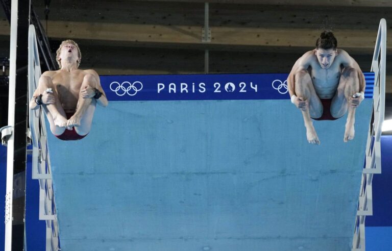 Canadian Divers Nathan Zsombor-Murray and Rylan Wiens Win Bronze