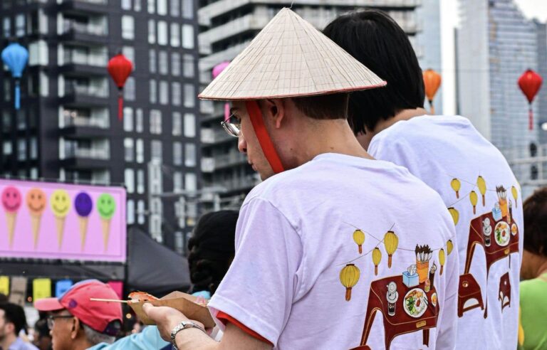 Chợ Đêm Festival: Street Food as a Bridge Between Generations