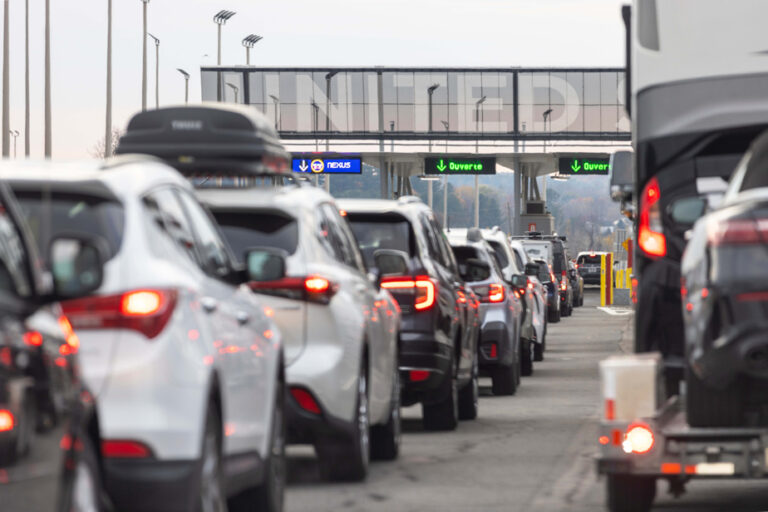 Construction Holidays | Many Quebecers Cross the American Border