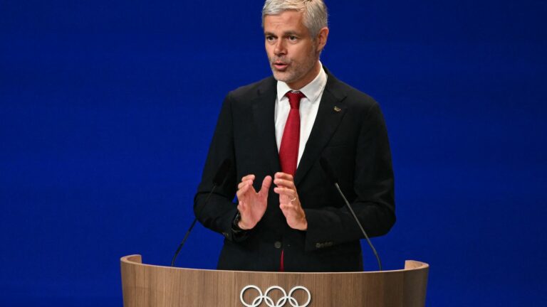 EDITORIAL. When the Winter Olympics are invited into the choice of the Prime Minister