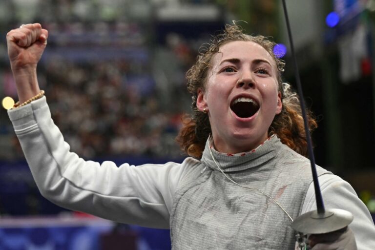 Eleanor Harvey brings Canada closer to first fencing medal