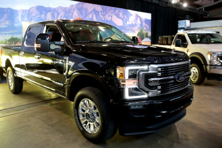 Ford expands Super Duty production in Oakville