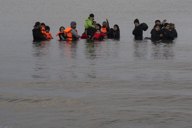 France | Four migrants die in the Channel, dozens of survivors