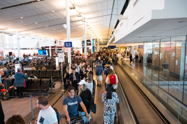 Global computer outage | Many delays expected at Montreal-Trudeau