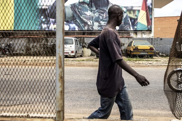 Guinea | After more than 15 years in prison without trial, 16 detainees are released