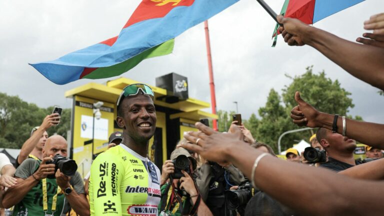 “He has not a family but a people behind him…” Biniam Girmay, a victory for Eritrea and Africa