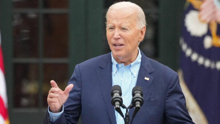 US media reveal Democrats’ strategy to “hide” Joe Biden’s signs of fatigue