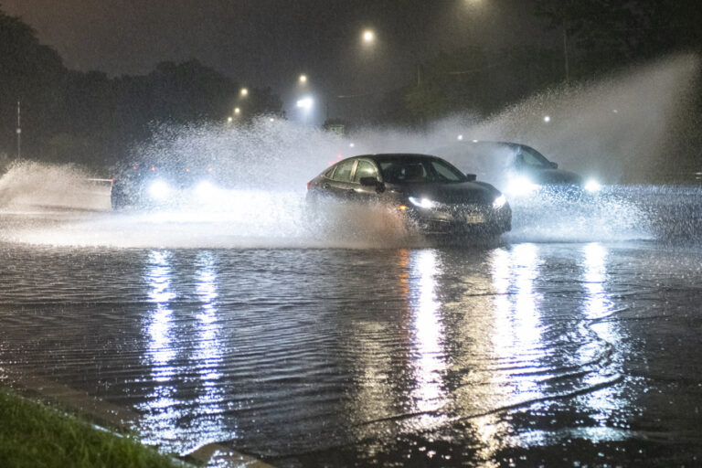 Iowa, Illinois and Indiana | Thunderstorms and tornadoes leave one dead