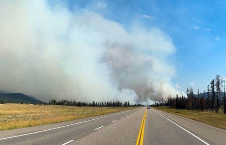 Jasper evacuees left to fear wildfire ravages