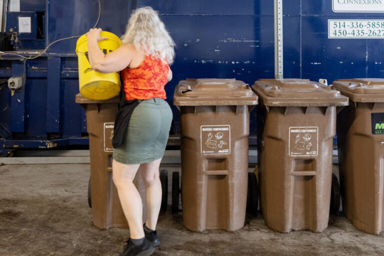 Jean-Talon Market | Composting finally part of the game