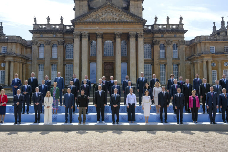 Keir Starmer receives Europe to discuss security and immigration