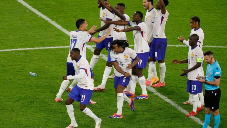 Les Bleus beat the Portuguese on penalties and qualify for the semi-finals