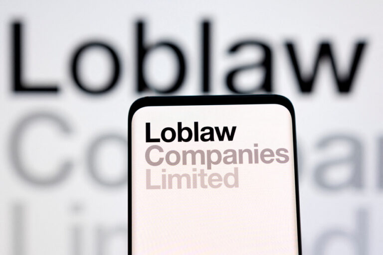 Loblaw posts profit drop