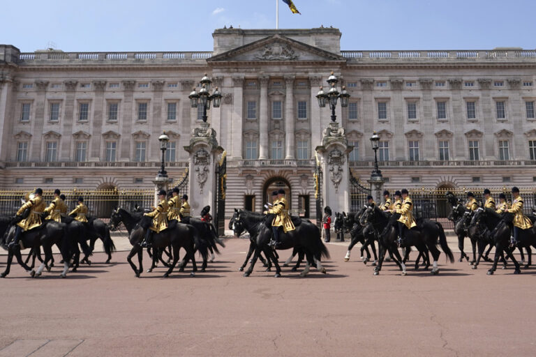 London | Buckingham Palace opens new rooms to the public