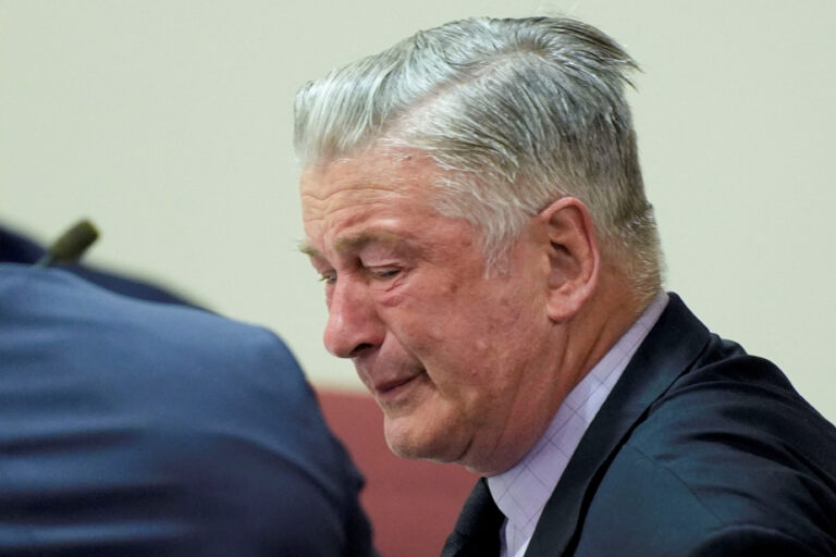 Manslaughter on Rust set | Alec Baldwin trial dismissed due to procedural irregularity