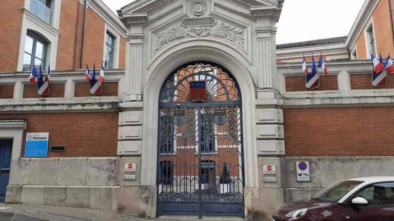 Montauban City Hall Uses Photo of Marshal Pétain to Announce Liberation Commemorations, Opposition Demands Apologies