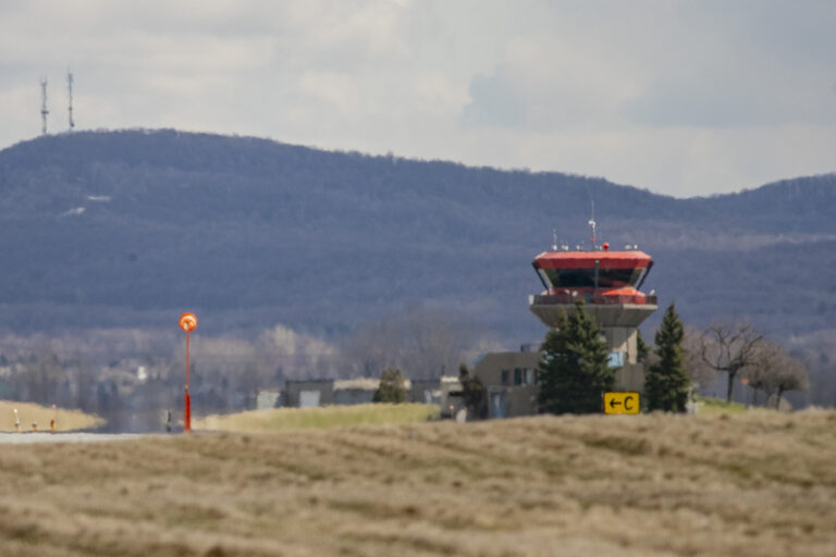 Montreal Metropolitan Airport | Open House for Research