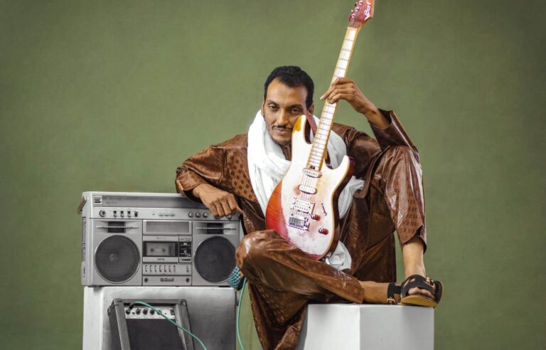 Musician Bombino praises the Sahel at the Nuits d’Afrique Festival