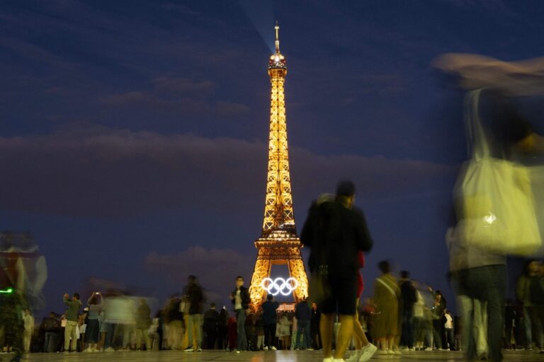 Paris | Between the Olympic Games, elections and gloomy weather, tourism is slowing down