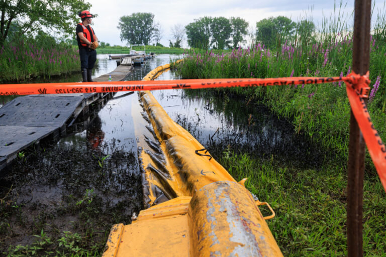 Pointe-aux-Trembles | A new oil slick appears