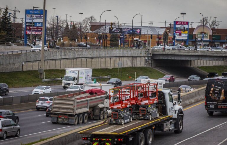 Quebecers urged to slow down on the roads during construction holidays