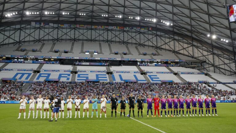 “Rather than having an empty stadium, reduce the price of tickets to 5 euros,” asks the deputy for Sports of Marseille