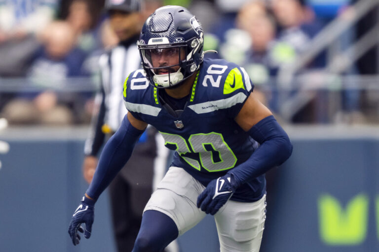 Seattle Seahawks, Julian Love agree to three-year deal