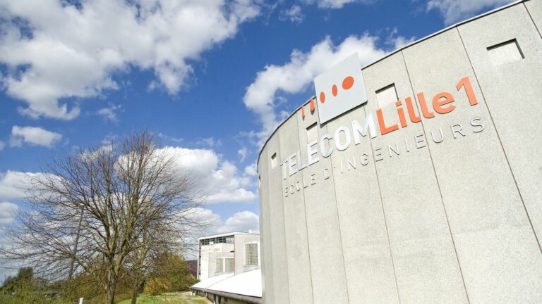 Sixteen lecture halls at the University of Lille closed after the discovery of asbestos