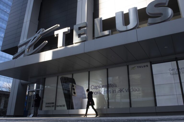 Telus asks 150 Ontario employees to relocate to Montreal