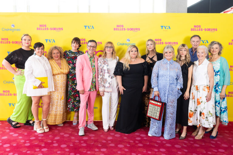 The Sisters-in-Law arrive on the red carpet