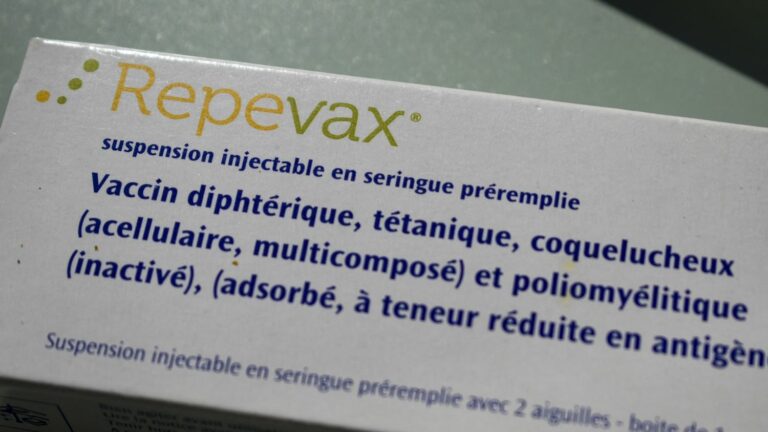 The whooping cough epidemic continues in France and has caused the death of 20 children since January