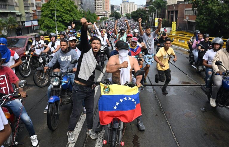 “They robbed us”: Anger mounts in Caracas against Maduro’s re-election