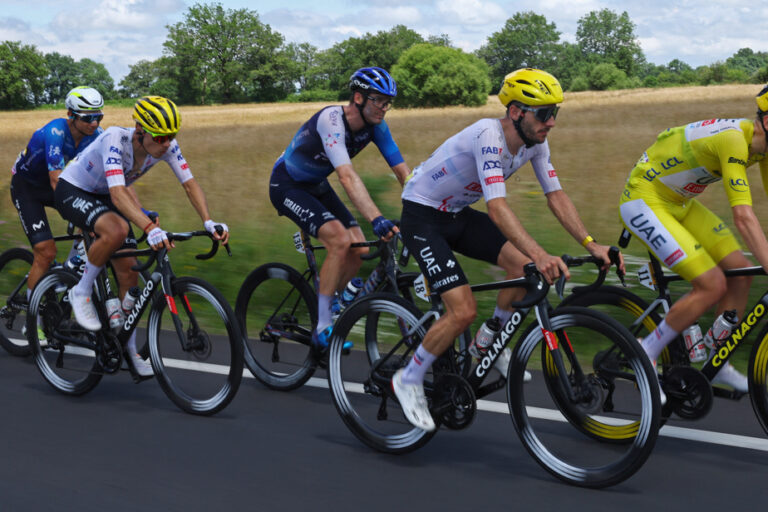 Tour de France | “A good day” for Hugo Houle and Derek Gee