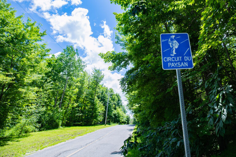 Tourist routes in Quebec | Make a sandwich on the Circuit du paysan