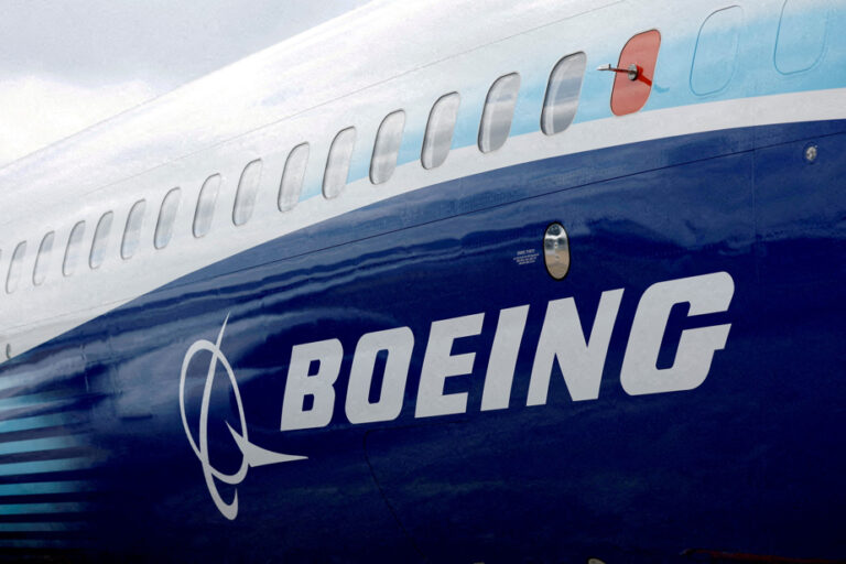 Two 737 MAX 8 crashes | Boeing-US government talks could drag on