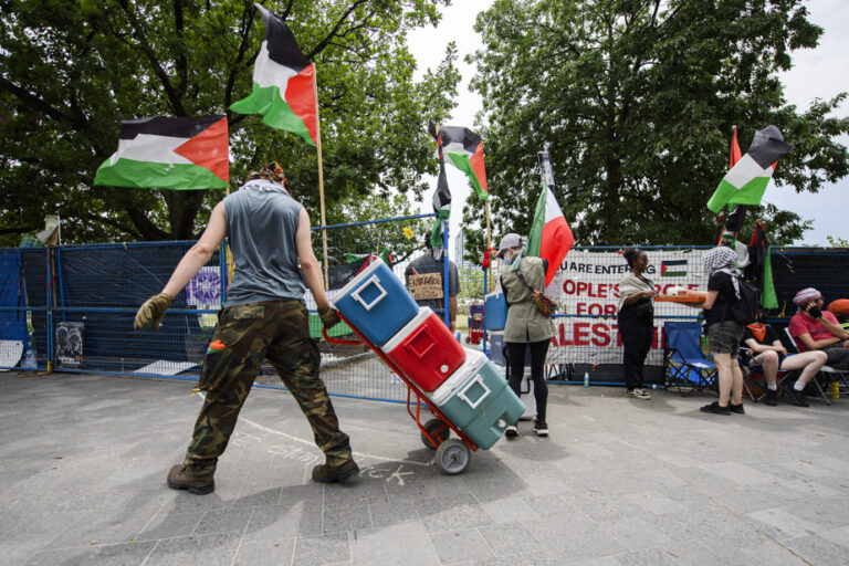 University of Toronto Encampment | Pro-Palestinian Protesters Pledge to Leave