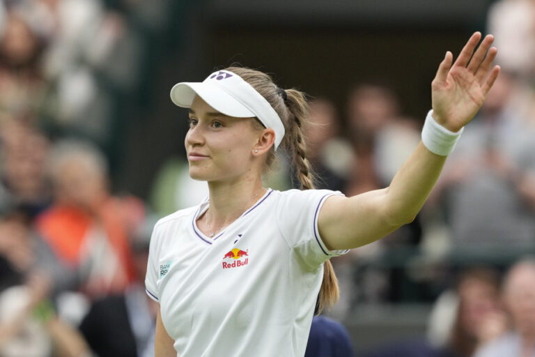 Wimbledon | Rybakina advances to second round, Vondrousova eliminated