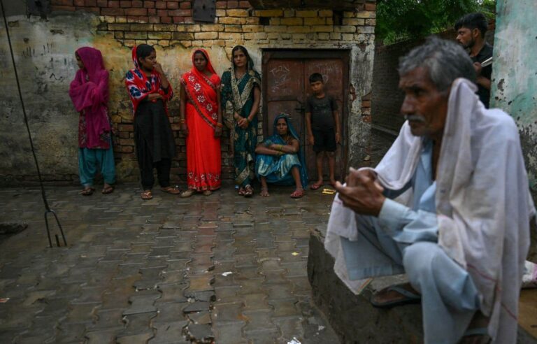 Witnesses describe ‘chaos’ of stampede at Hindu religious gathering that left 121 dead in India