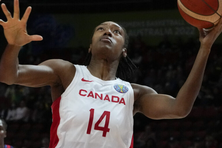 Women’s Basketball | Spain Defeats Canada 68-48 Before Olympics