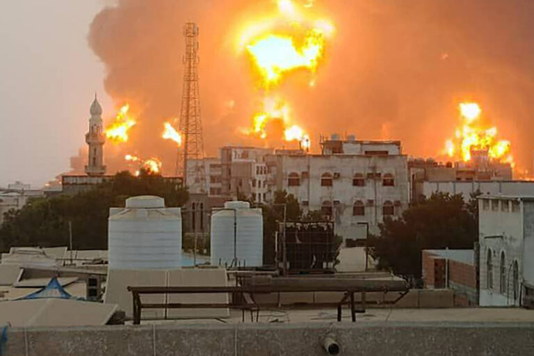 Yemen | Israeli strikes in retaliation for Houthi attack in Tel Aviv