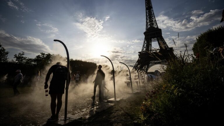 the 40°C threshold exceeded more and more frequently in France