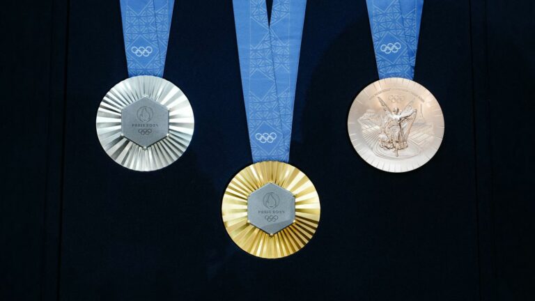 39-year-old Brazilian convicted of peddling counterfeit Olympic medals