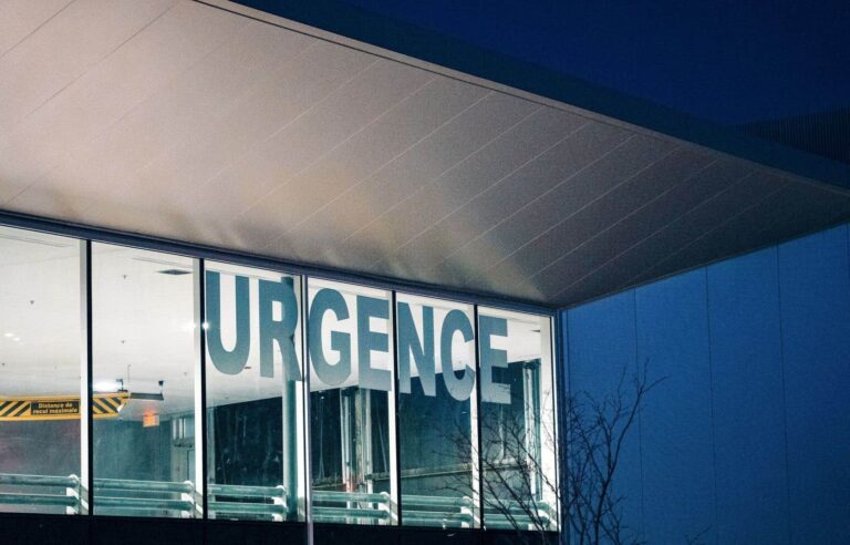 54 emergency room visits per day related to alcohol in Quebec