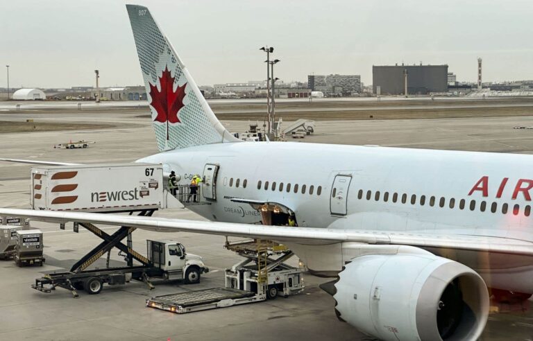 Air Canada’s profit down in second quarter